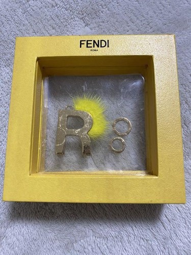 Fendi abclick charm - fendi,