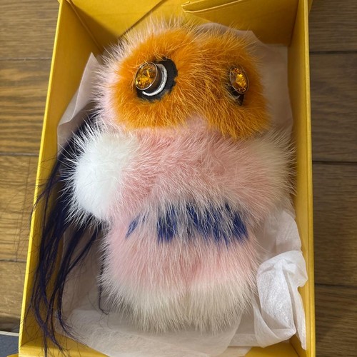Fendi piro chan charm unused - piro-chan,