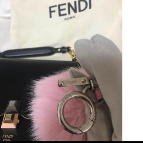 Fendi charm pink - fendi,